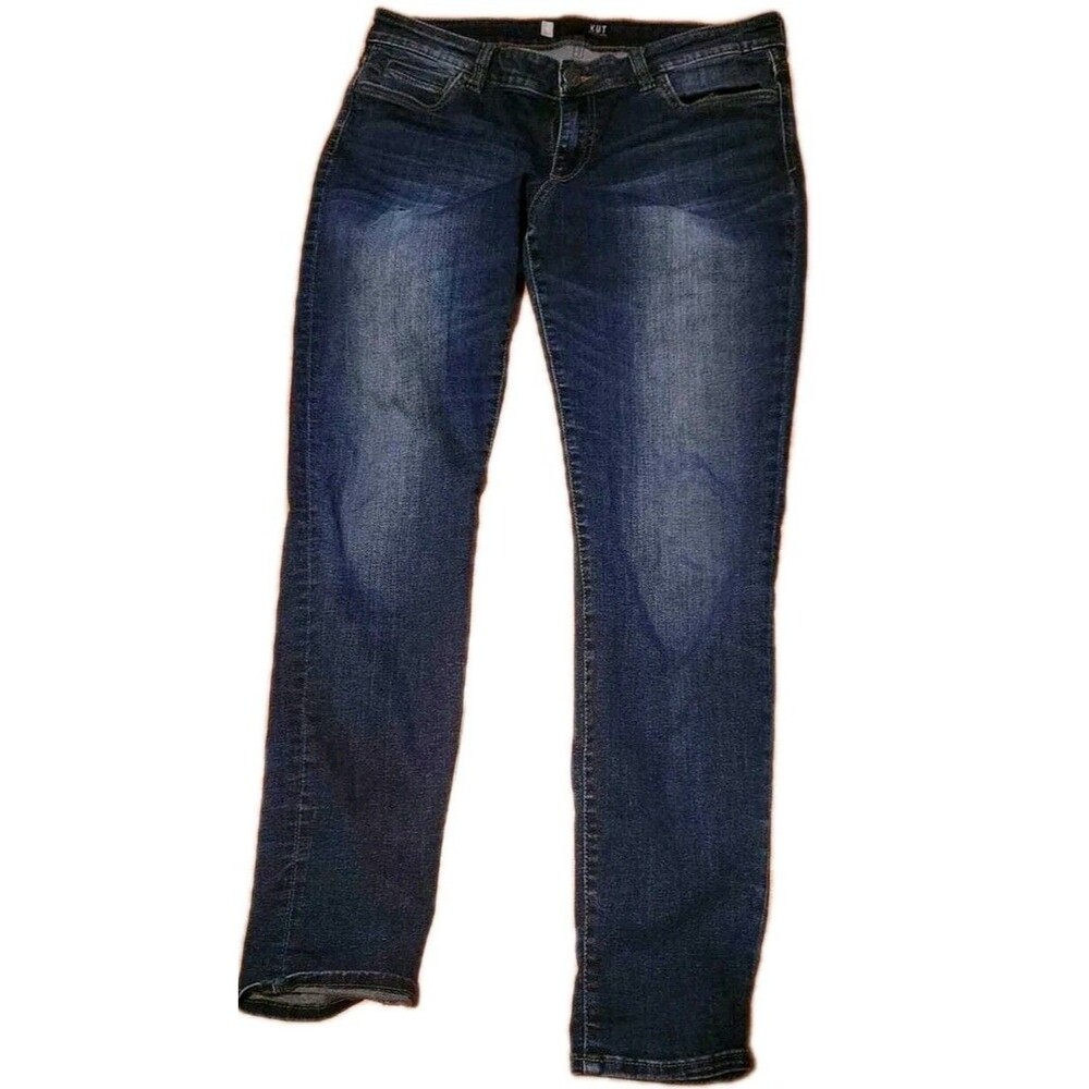 Kut from the kloth women's Size 12 distressed jeans